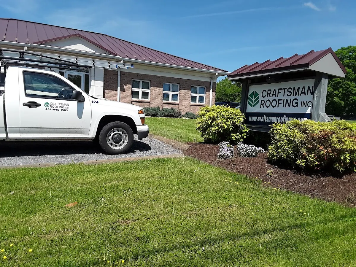 Quality Ice Dam Removal by experienced craftsmen in Winningham Farm